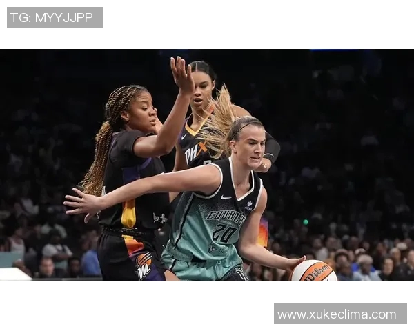 亚特兰大梦想与纽约自由人激战正酣谁能在WNBA赛场上笑到最后 亚特兰大梦想与纽约自由人激战正酣谁能在WNBA赛场上笑到最后